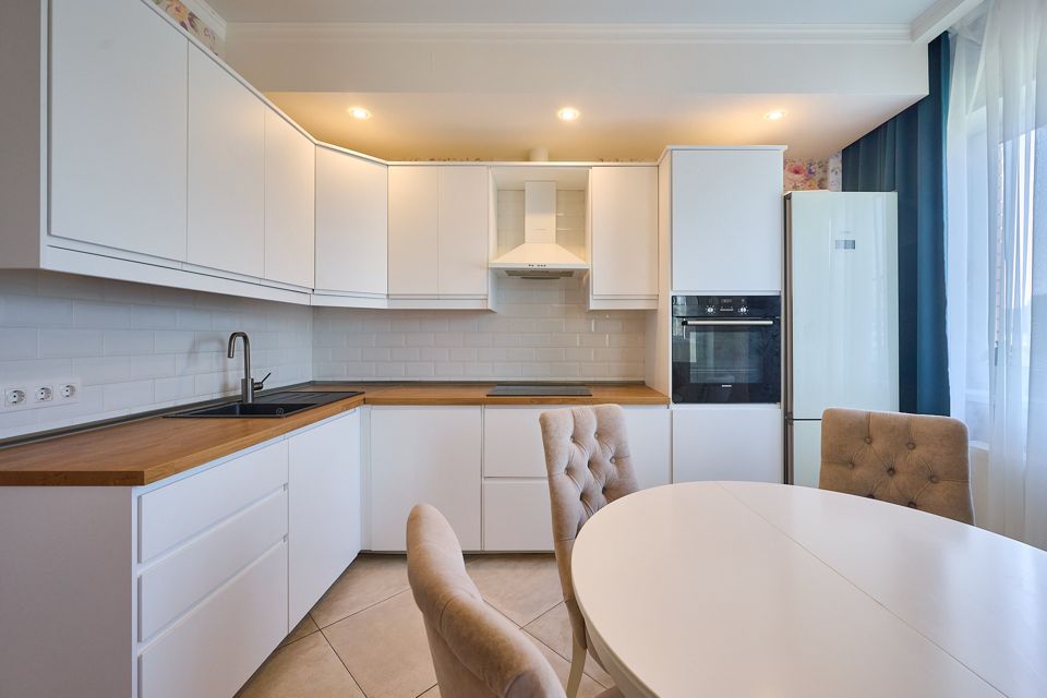 Продаётся 2-комнатная квартира, 68.5 м²