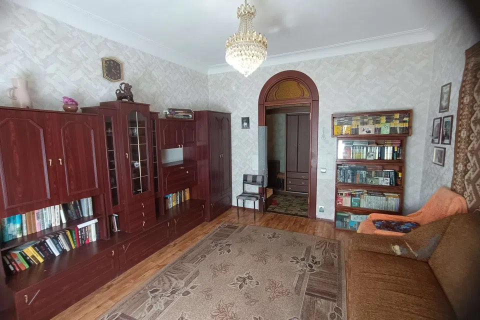 Продаётся 2-комнатная квартира, 58 м²