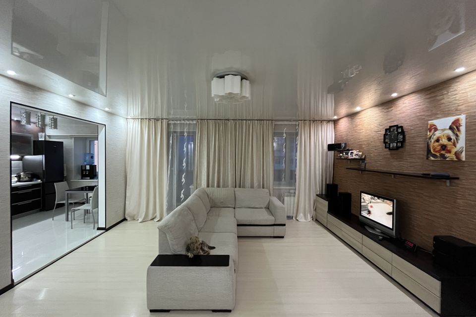 Продаётся 2-комнатная квартира, 71.6 м²