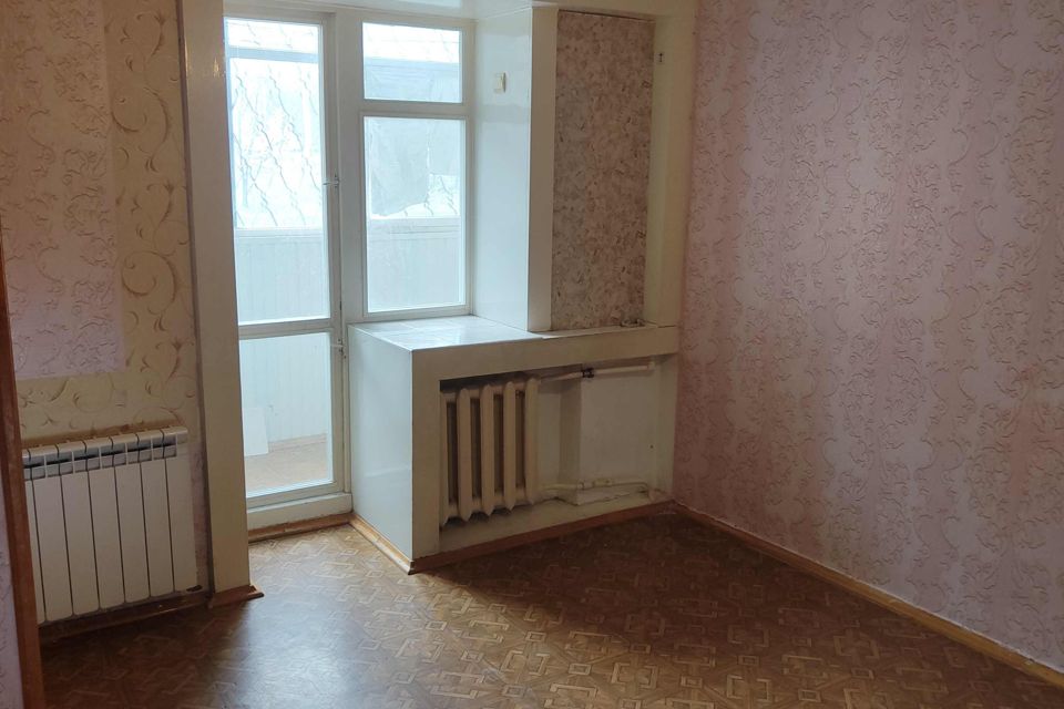 Продаётся 3-комнатная квартира, 55.8 м²