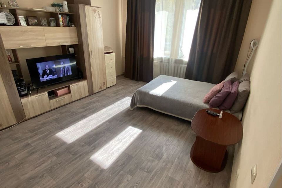 Продаётся 1-комнатная квартира, 32.9 м²