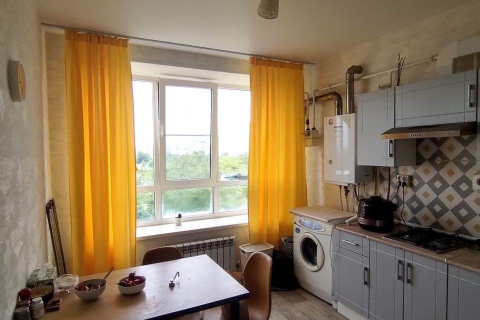 Продаётся 1-комнатная квартира, 32 м²