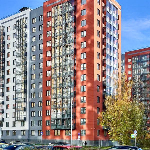 Продаётся 3-комнатная квартира, 101 м²