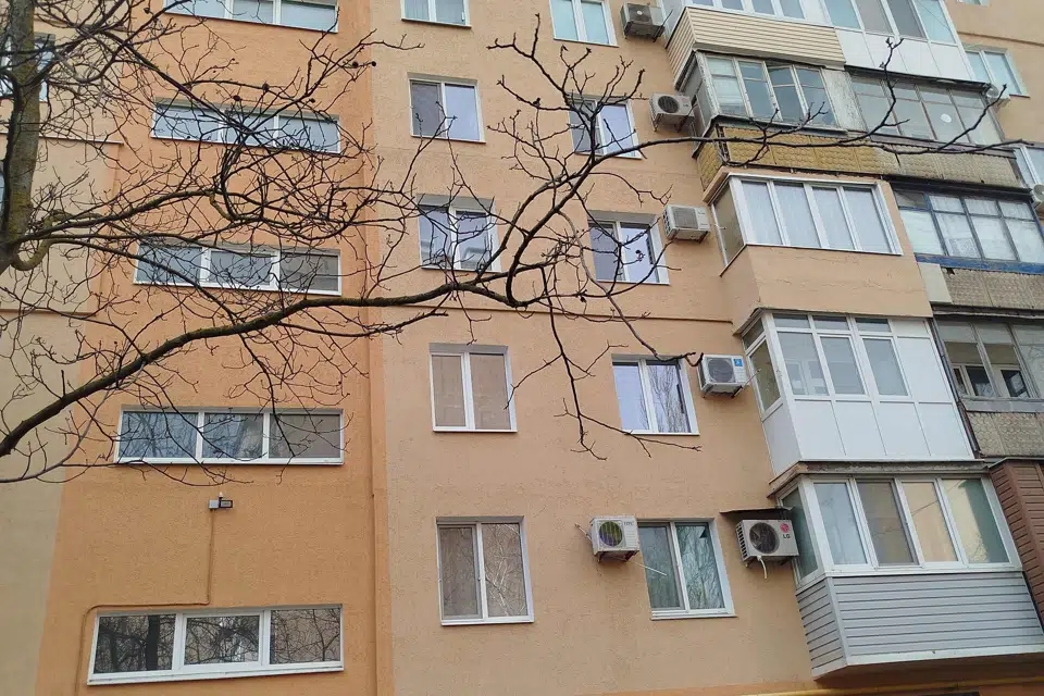 Продаётся 3-комнатная квартира, 63.3 м²