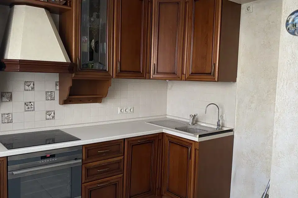 Продаётся 3-комнатная квартира, 76.4 м²
