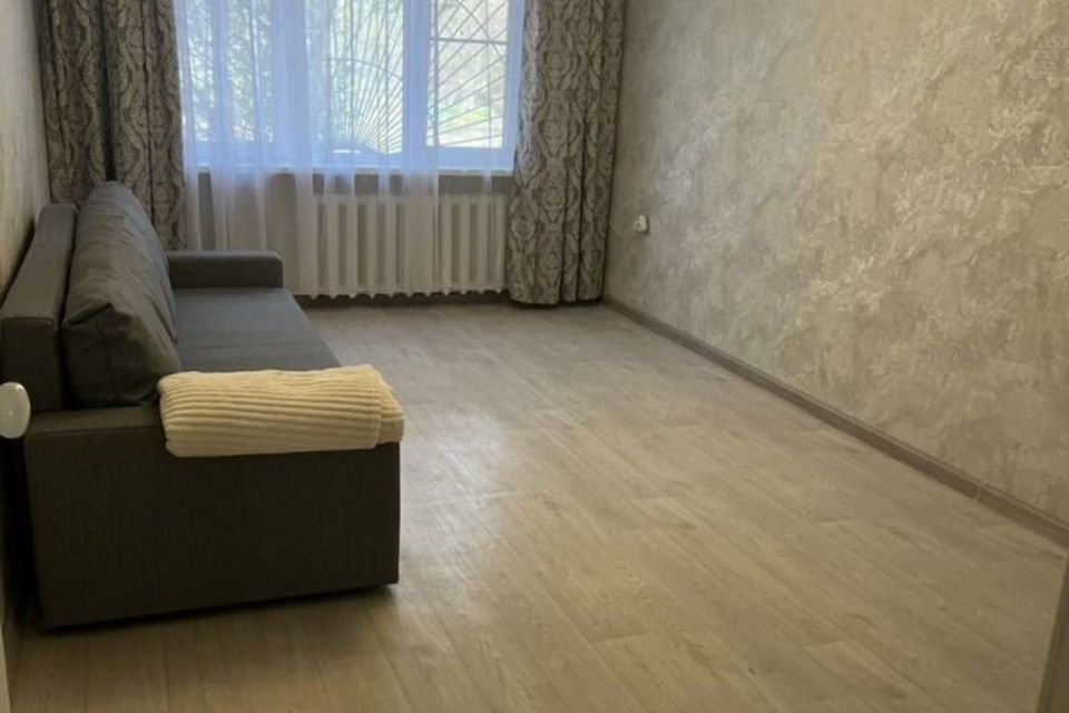 Продаётся 2-комнатная квартира, 47.3 м²
