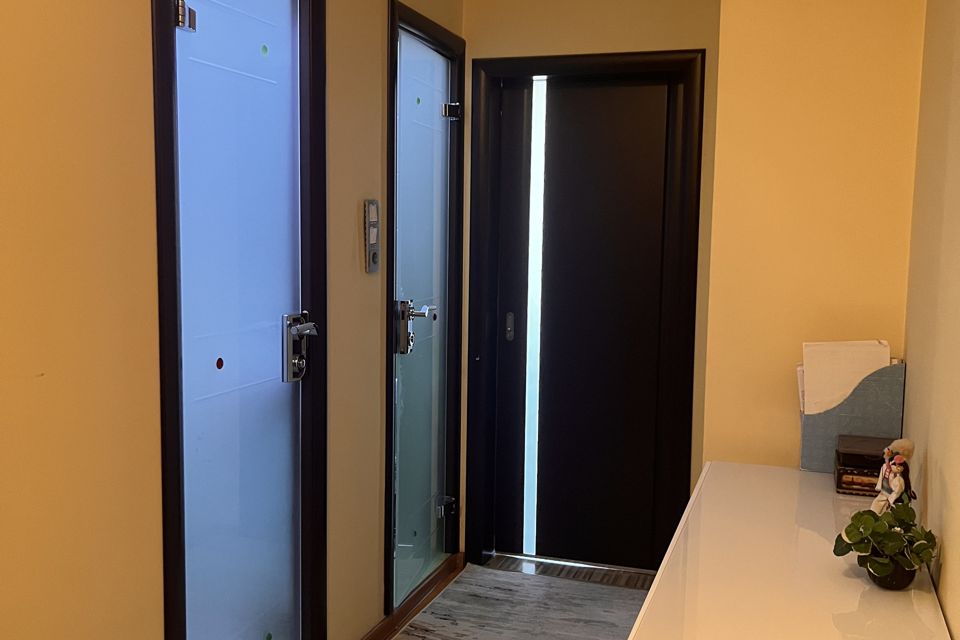 Продаётся 3-комнатная квартира, 78 м²