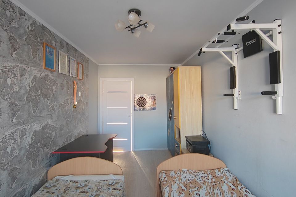 Продаётся 3-комнатная квартира, 57.4 м²
