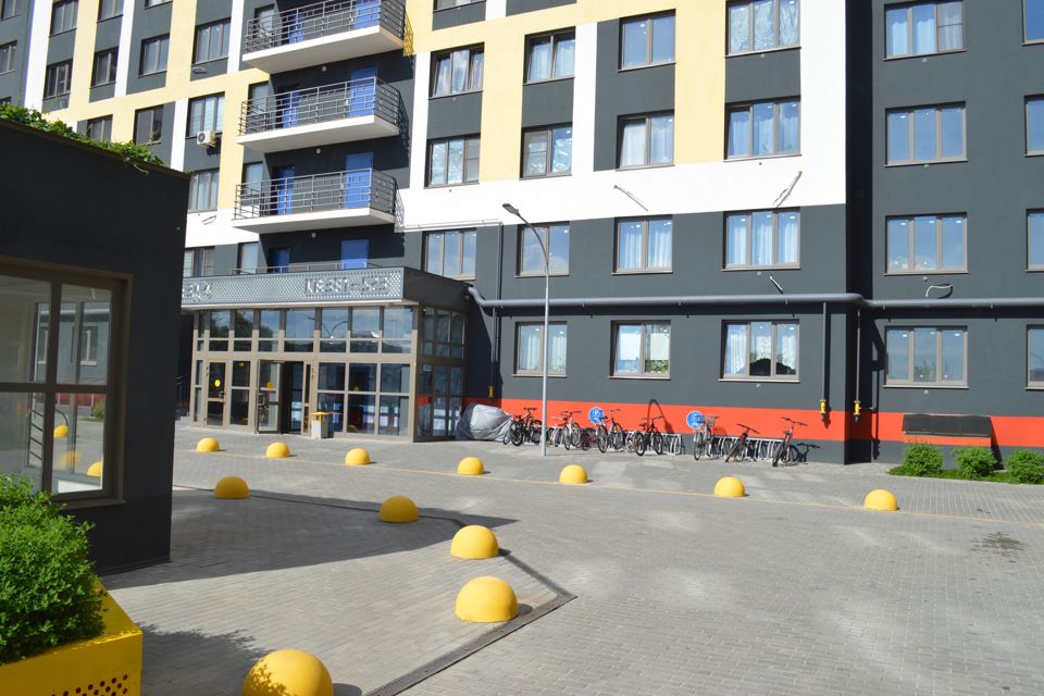 Продаётся 2-комнатная квартира, 66.4 м²