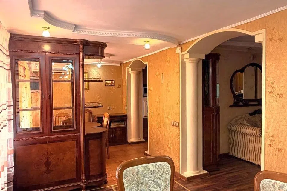 Продаётся 2-комнатная квартира, 63.1 м²