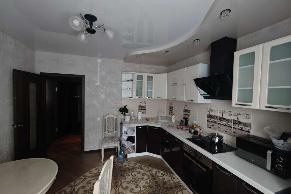 Сдаётся 1-комнатная квартира, 42 м²