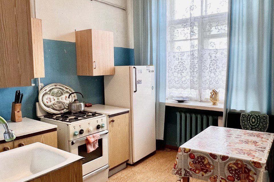 Продаётся 1-комнатная квартира, 52.6 м²