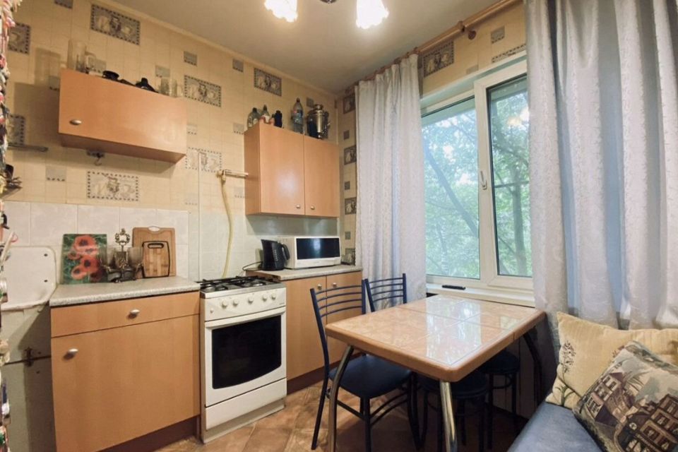 Продаётся 1-комнатная квартира, 33 м²