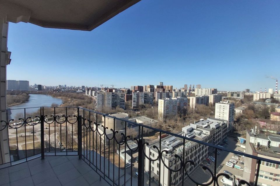 Продаётся 3-комнатная квартира, 76.8 м²