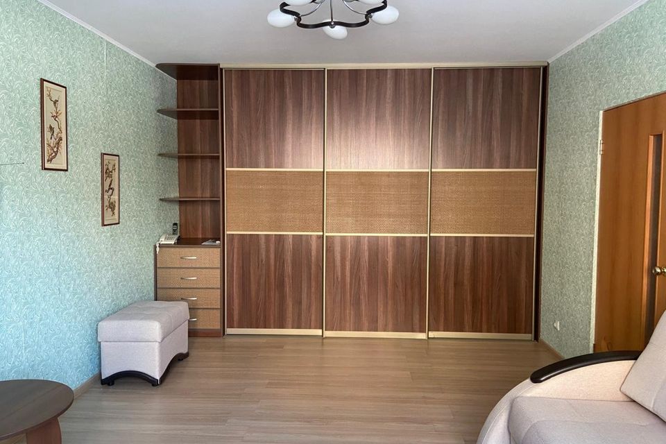 Продаётся 1-комнатная квартира, 41.6 м²