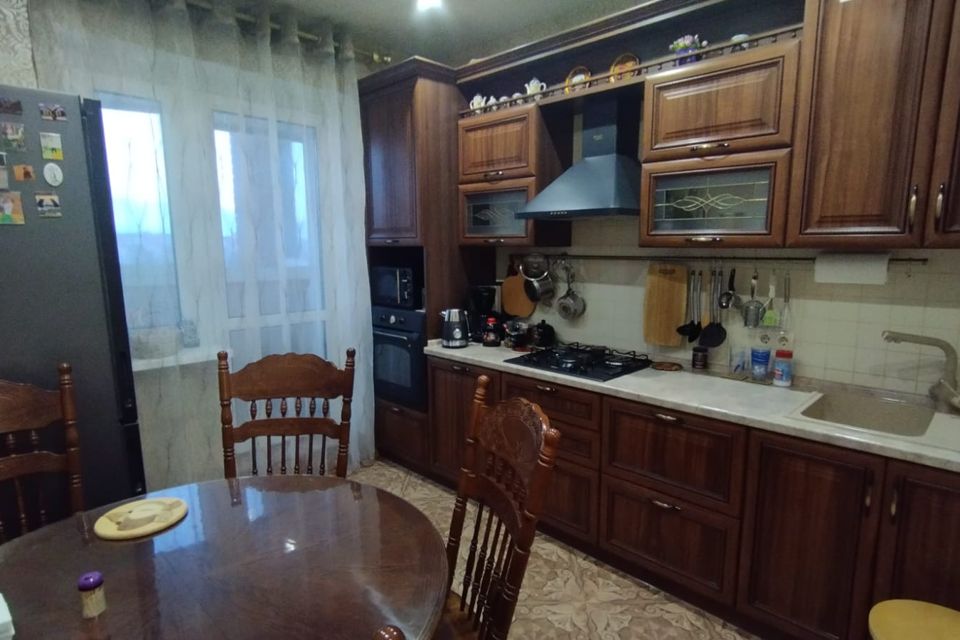 Продаётся 1-комнатная квартира, 39.7 м²