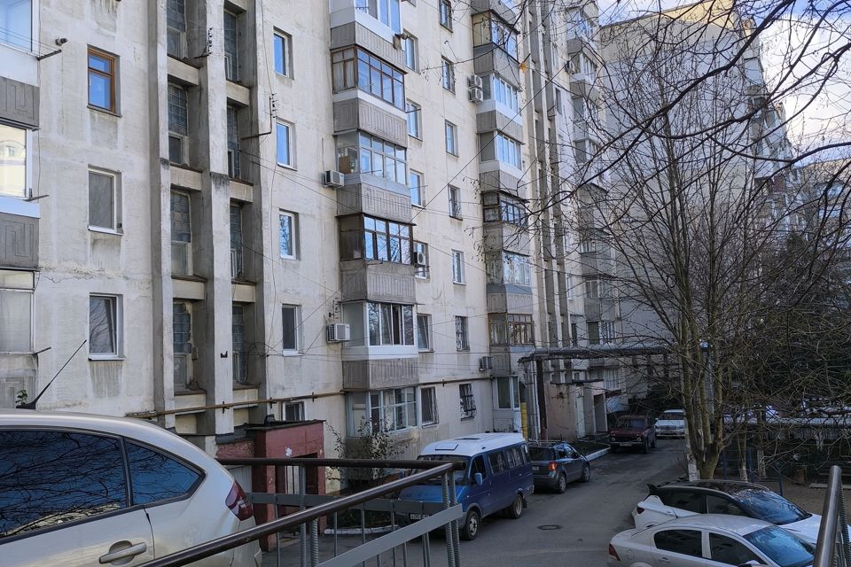 Продаётся 3-комнатная квартира, 64.6 м²