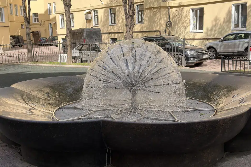Продаётся 1-комнатная квартира, 69.2 м²