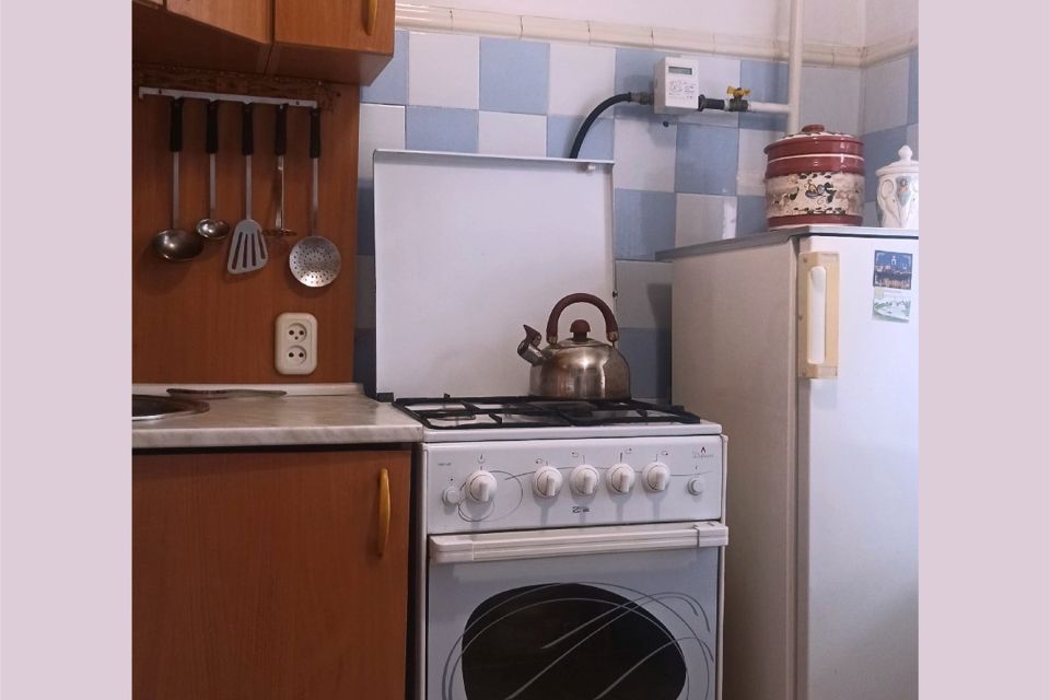 Продаётся 3-комнатная квартира, 60.4 м²