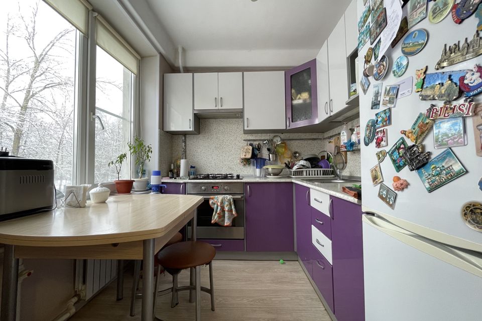 Продаётся 3-комнатная квартира, 58.9 м²