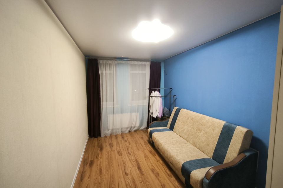 Продаётся 1-комнатная квартира, 35.8 м²