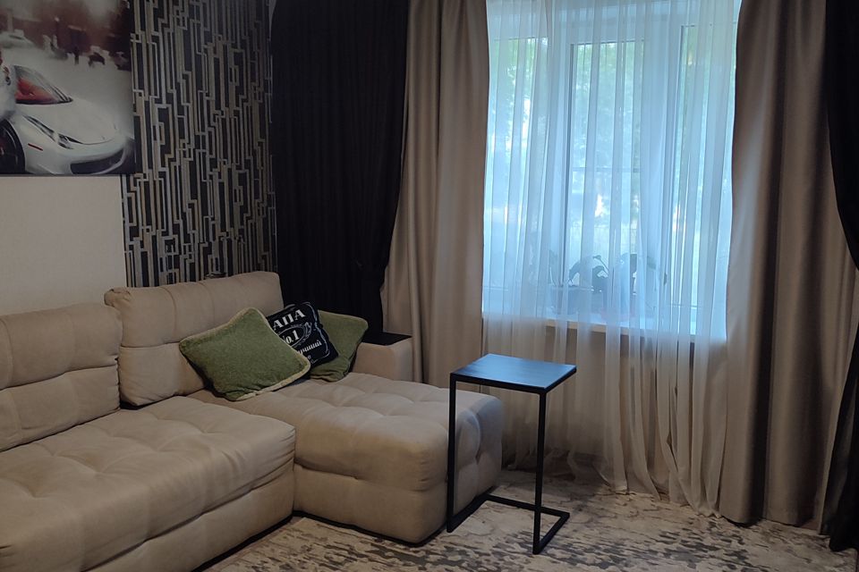 Продаётся 3-комнатная квартира, 60 м²