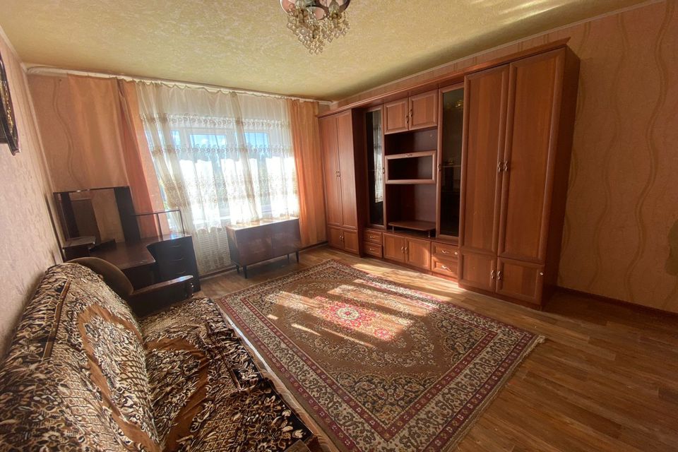 Продаётся 1-комнатная квартира, 35.6 м²