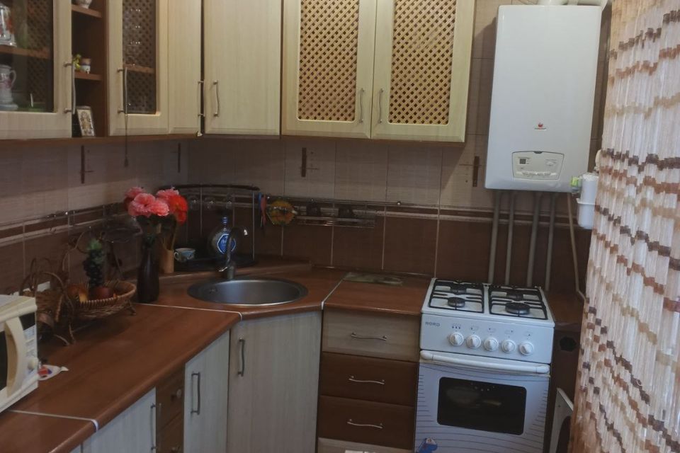 Продаётся 3-комнатная квартира, 57 м²