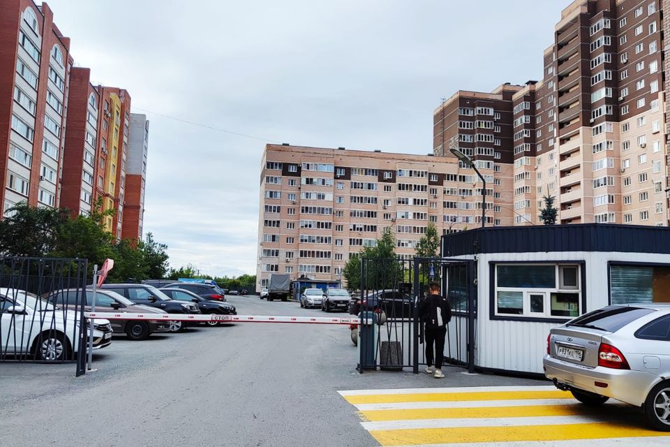Продаётся 3-комнатная квартира, 82.3 м²