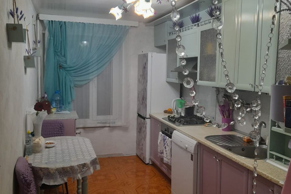 Продаётся 3-комнатная квартира, 61.1 м²