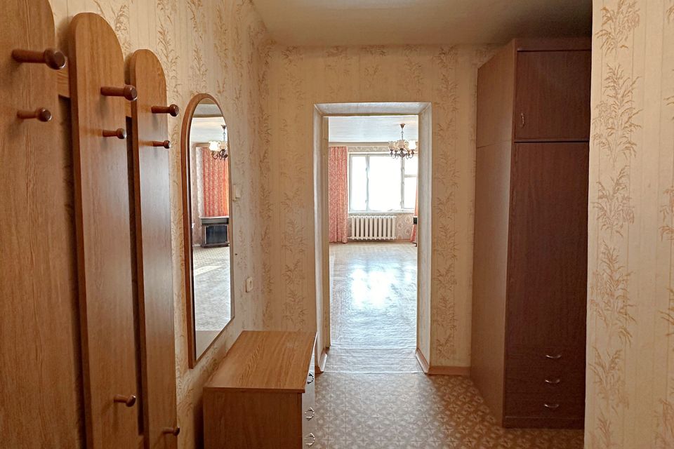 Продаётся 1-комнатная квартира, 35.7 м²