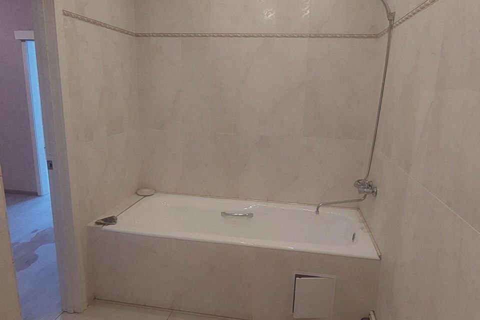 Продаётся 1-комнатная квартира, 48.7 м²