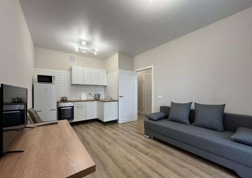 Сдаётся 1-комнатная квартира, 38 м²