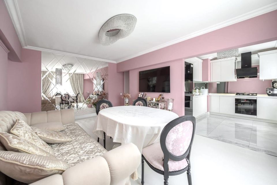 Продаётся 3-комнатная квартира, 75.2 м²