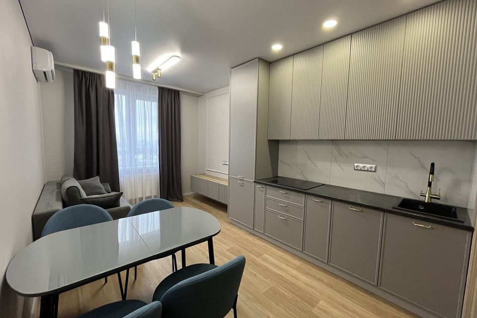 Продаётся 3-комнатная квартира, 58 м²
