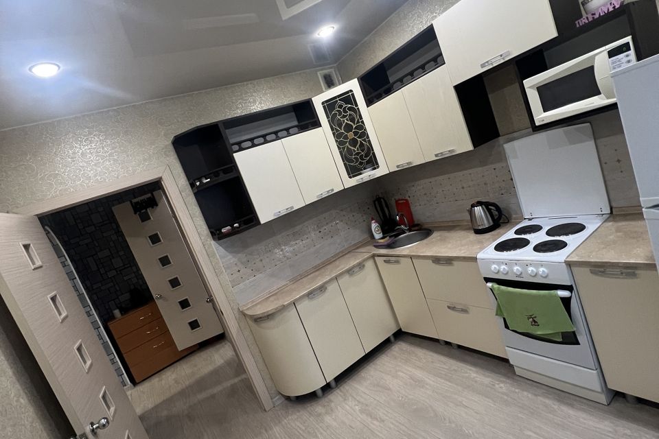 Продаётся 1-комнатная квартира, 40.6 м²