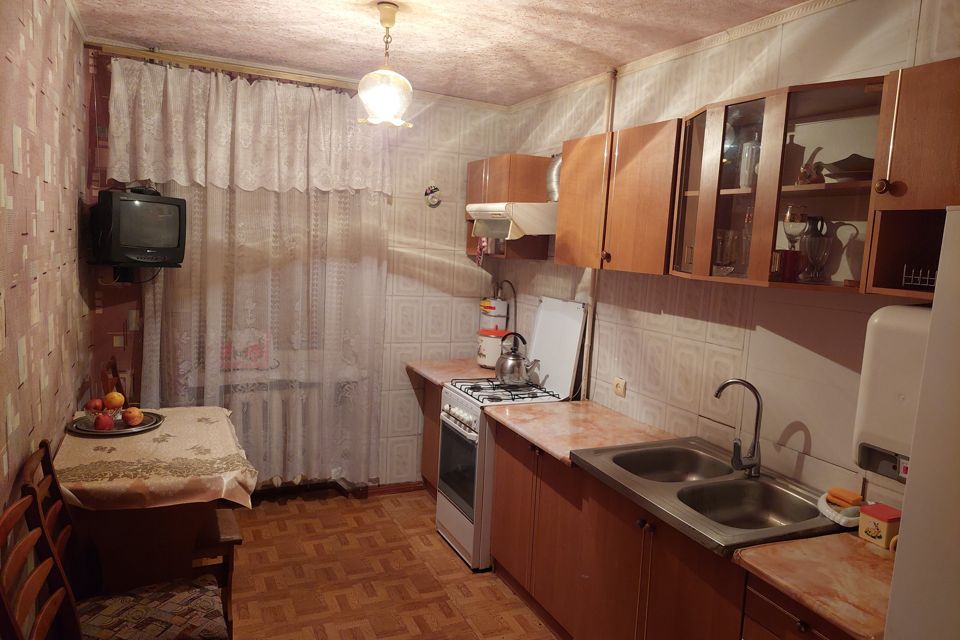 Продаётся 3-комнатная квартира, 61 м²