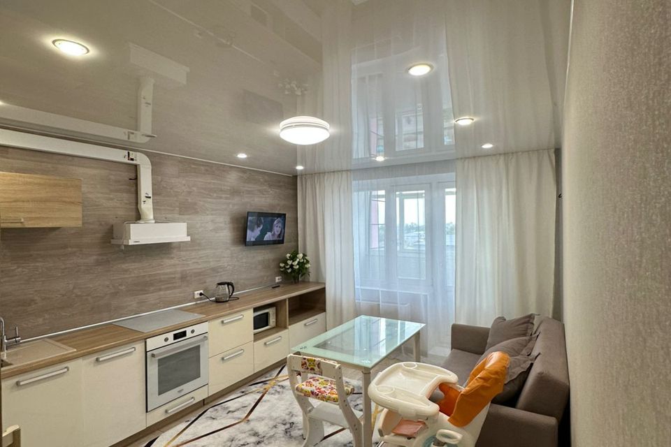 Продаётся 2-комнатная квартира, 66.2 м²