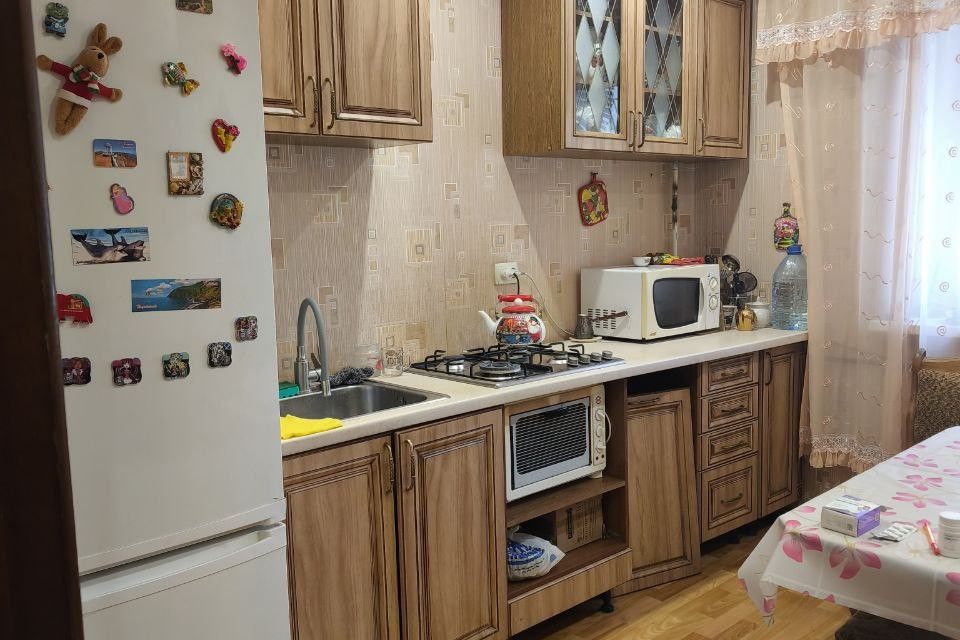 Продаётся 3-комнатная квартира, 72 м²