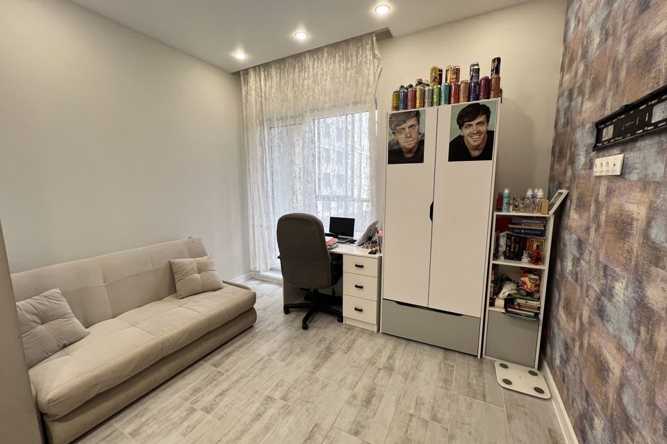 Продаётся 1-комнатная квартира, 43.5 м²