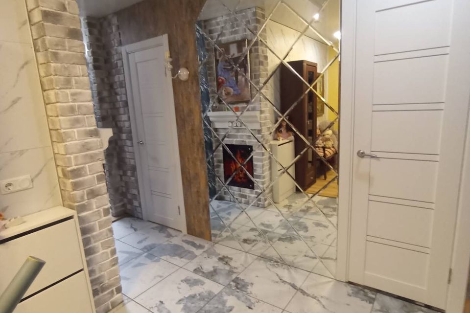 Продаётся 2-комнатная квартира, 64.4 м²