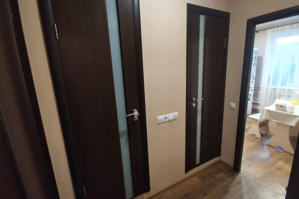 Продаётся 1-комнатная квартира, 40.3 м²