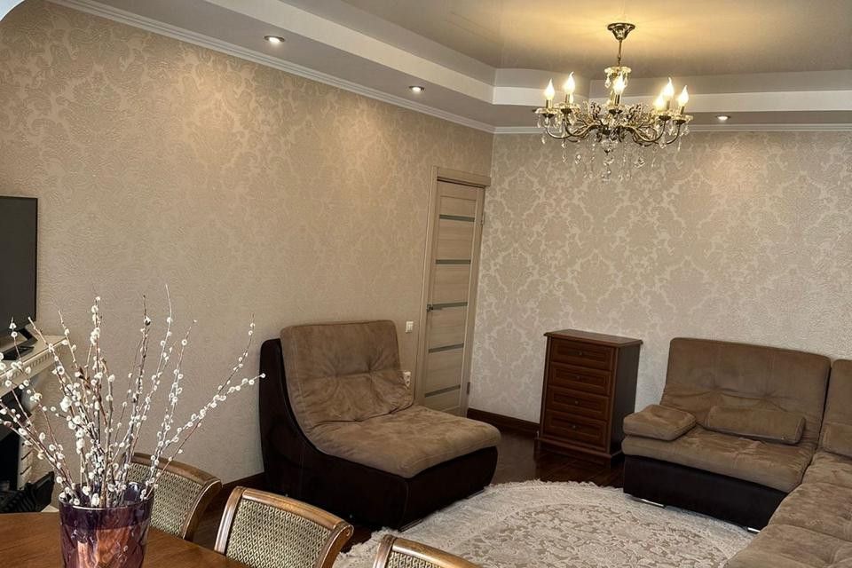 Продаётся 3-комнатная квартира, 80 м²