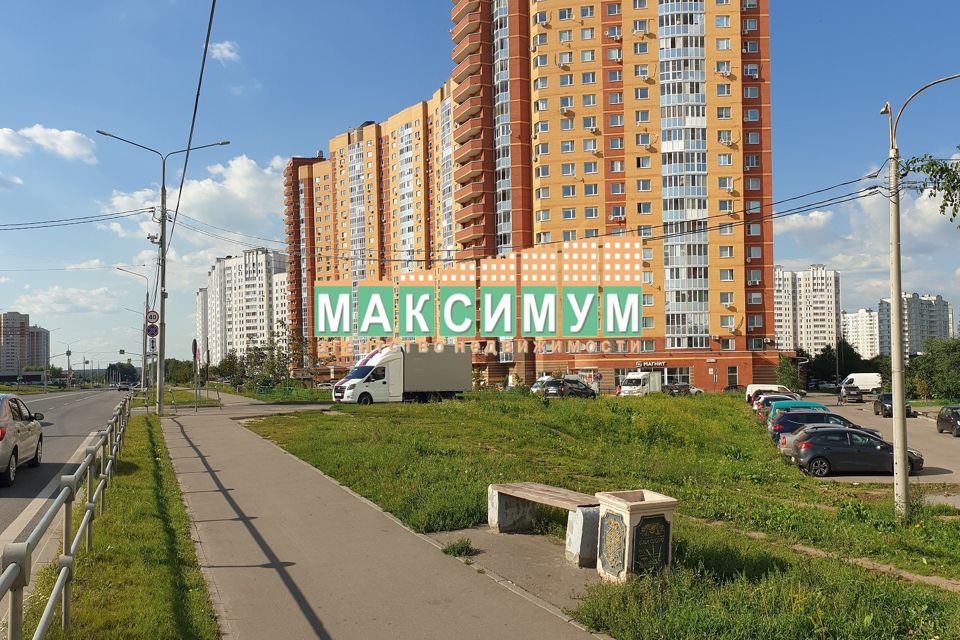 Продаётся 2-комнатная квартира, 71.4 м²