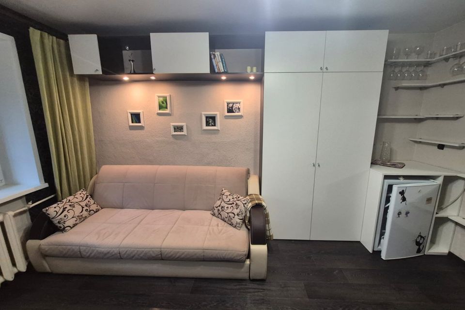 Продаётся комната в 4-комн. квартире, 15 м²