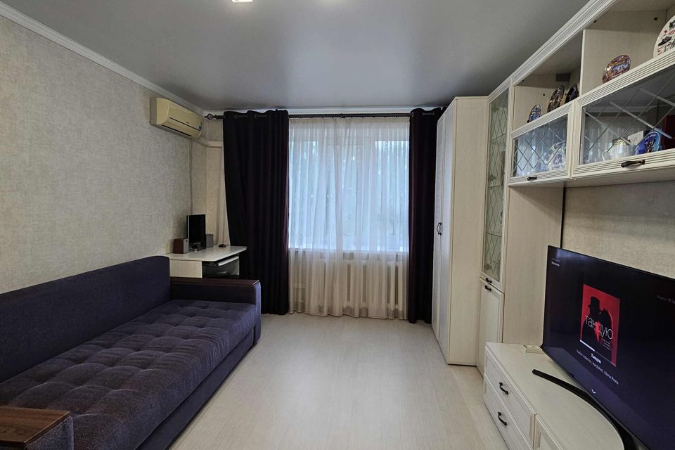 Продаётся 1-комнатная квартира, 41 м²