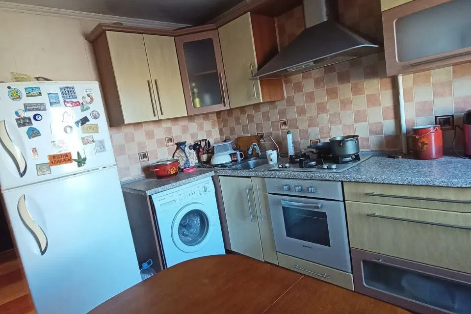 Продаётся 3-комнатная квартира, 64 м²