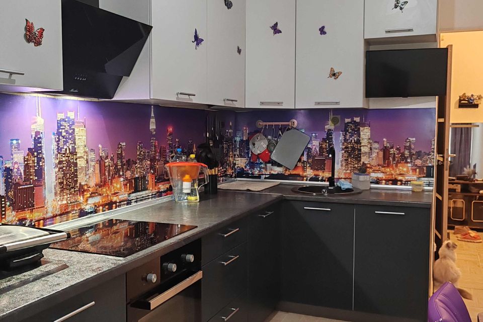 Продаётся 2-комнатная квартира, 58.2 м²