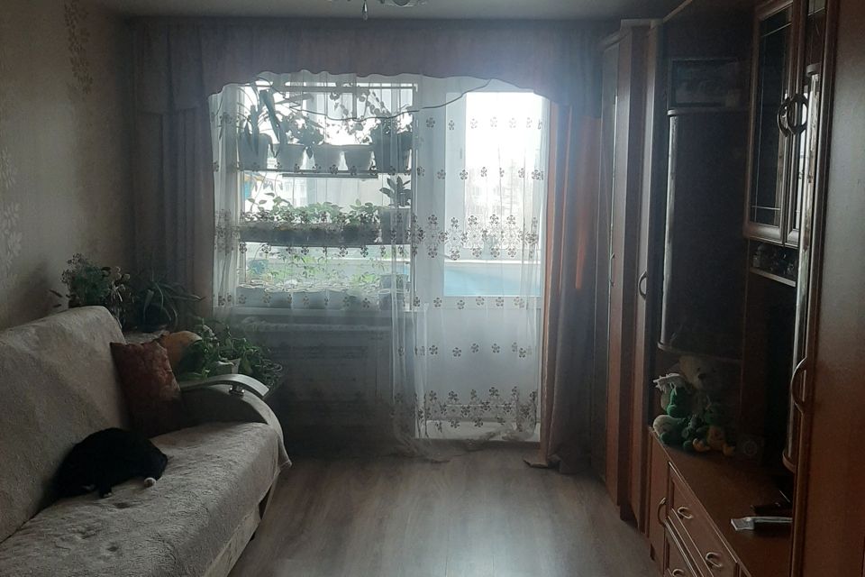 Продаётся 3-комнатная квартира, 57.9 м²
