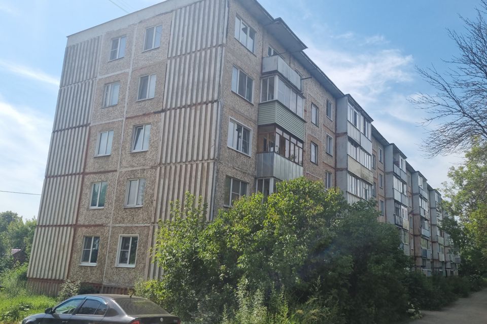 Продаётся 3-комнатная квартира, 49.2 м²